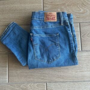 Levi's Women’s 720 High Rise Super Skinny Denim Jeans